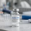 Vial de Oxitocina 10mg péptido liofilizado para uso en investigación en laboratorio